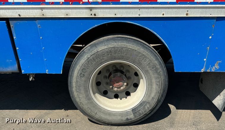 image for item DV5802 2000 Mack  RD690P box truck