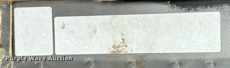 image for item DV5802 2000 Mack  RD690P box truck