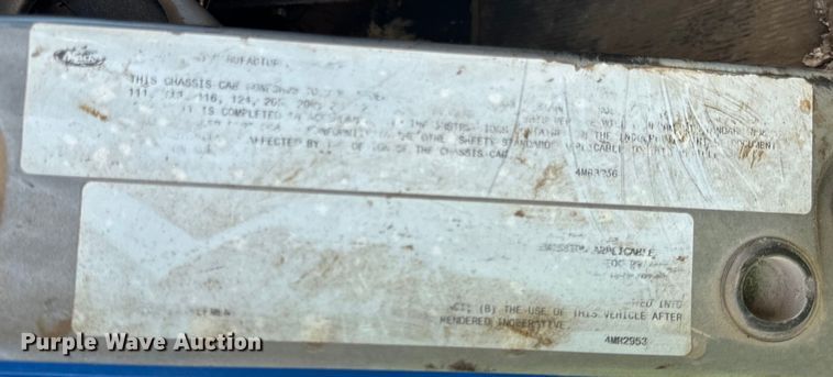 image for item DV5802 2000 Mack  RD690P box truck