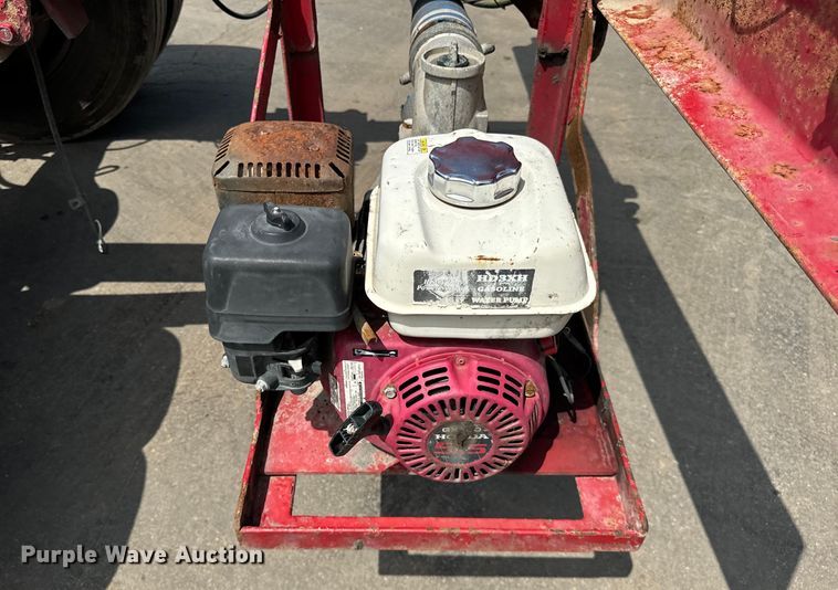 image for item DV5803 2005 Chevrolet  C8500 truck cab and chassis