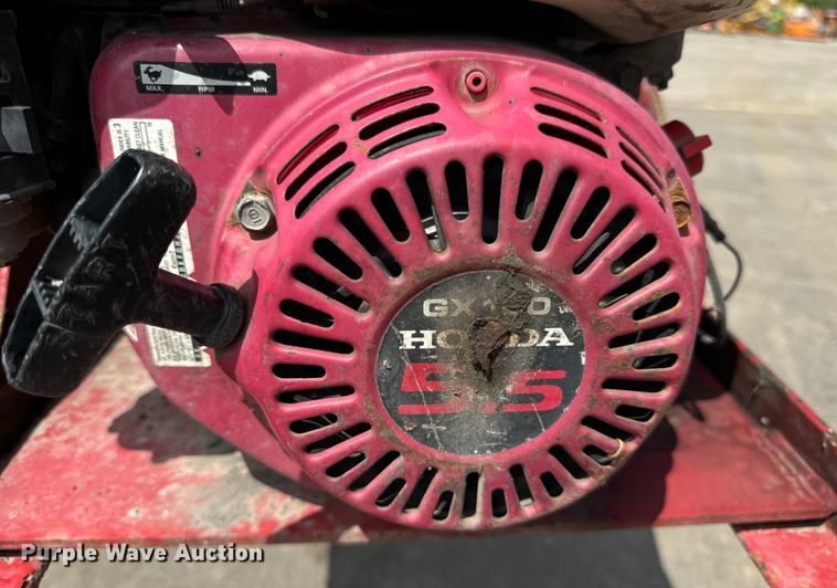 image for item DV5803 2005 Chevrolet  C8500 truck cab and chassis