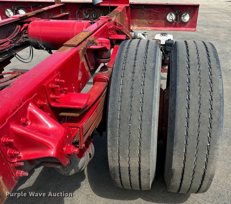 image for item DV5803 2005 Chevrolet  C8500 truck cab and chassis