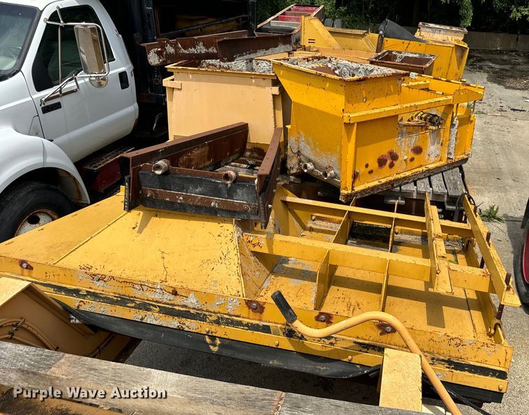 image for item DV5807 (9) Gomaco concrete form attachments