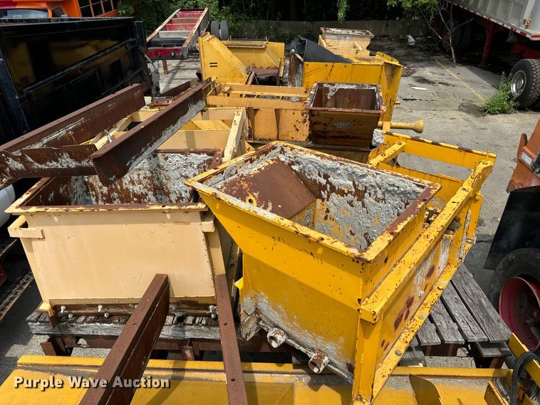 image for item DV5807 (9) Gomaco concrete form attachments