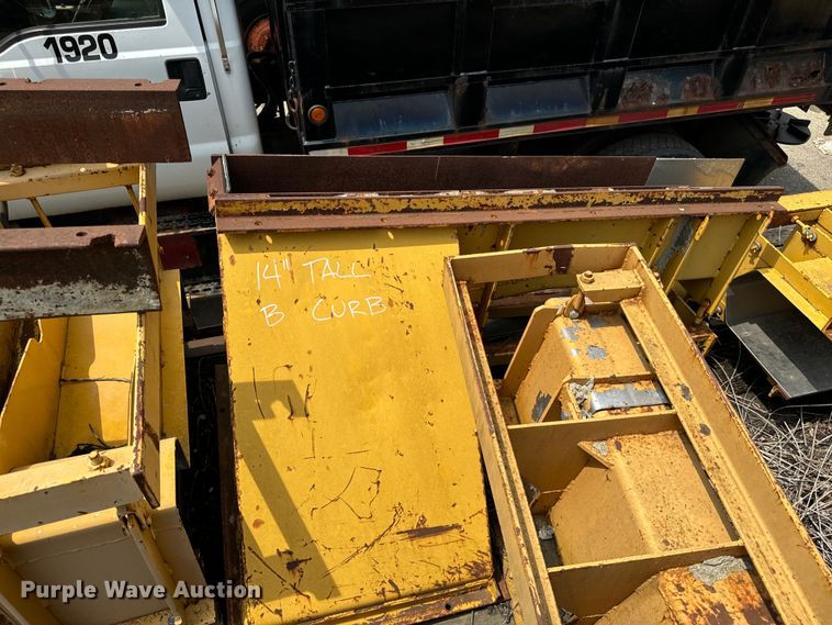 image for item DV5807 (9) Gomaco concrete form attachments