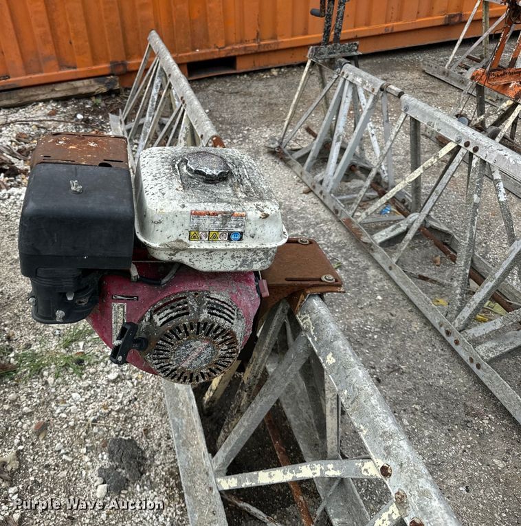 image for item DV5811 Screeds