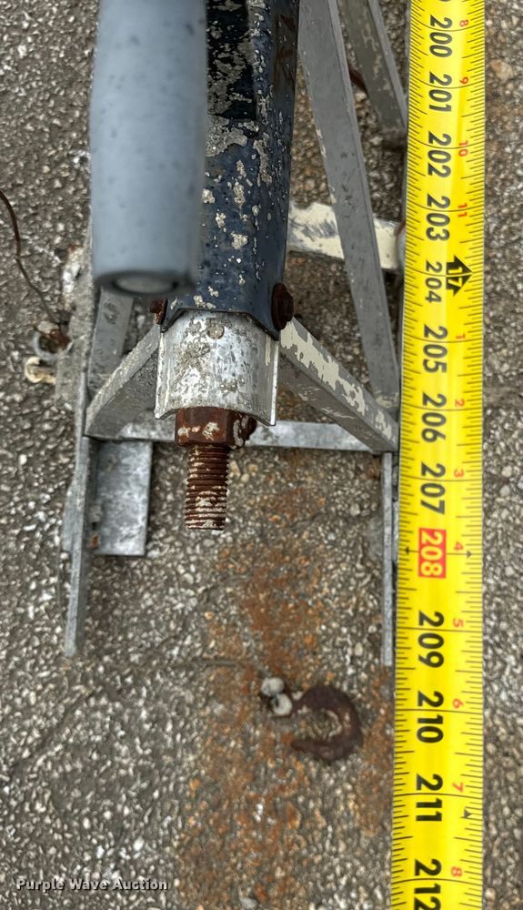 image for item DV5811 Screeds