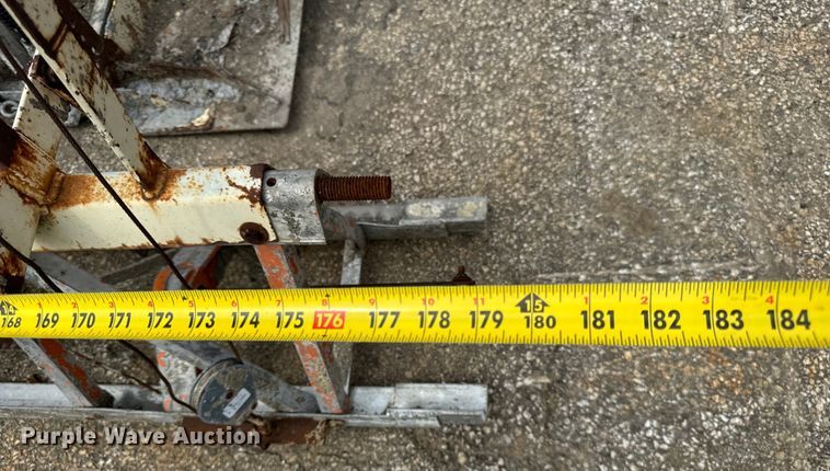 image for item DV5811 Screeds