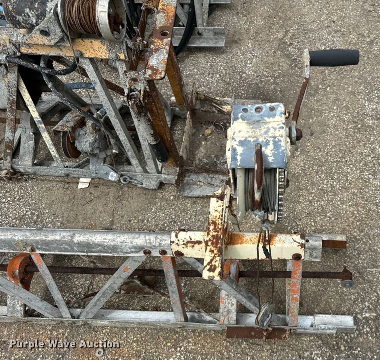 image for item DV5811 Screeds