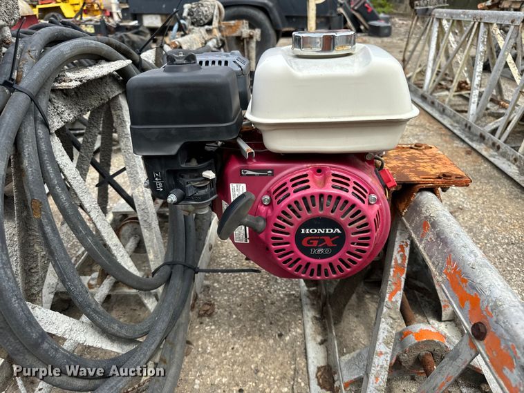 image for item DV5811 Screeds