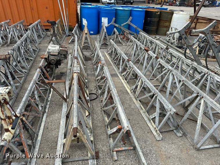 image for item DV5811 Screeds