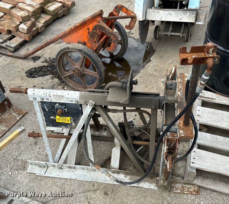 image for item DV5811 Screeds