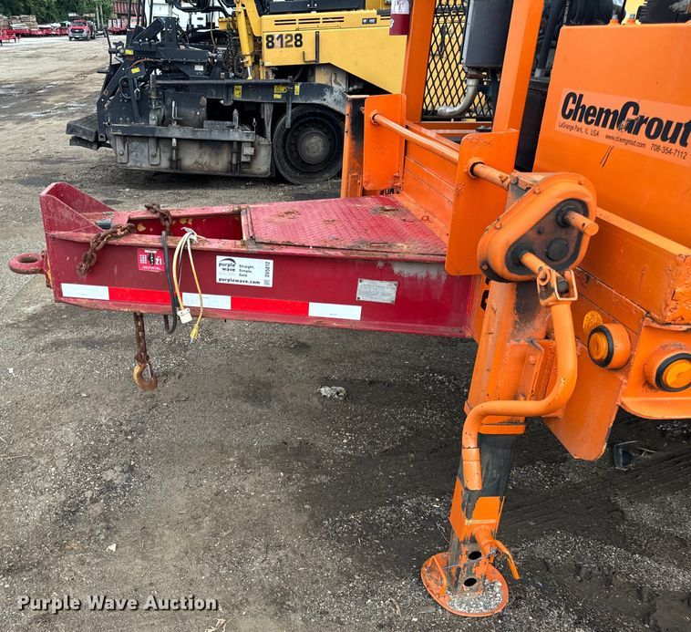 image for item DV5812 2011 Belshe  DT255 grout trailer 