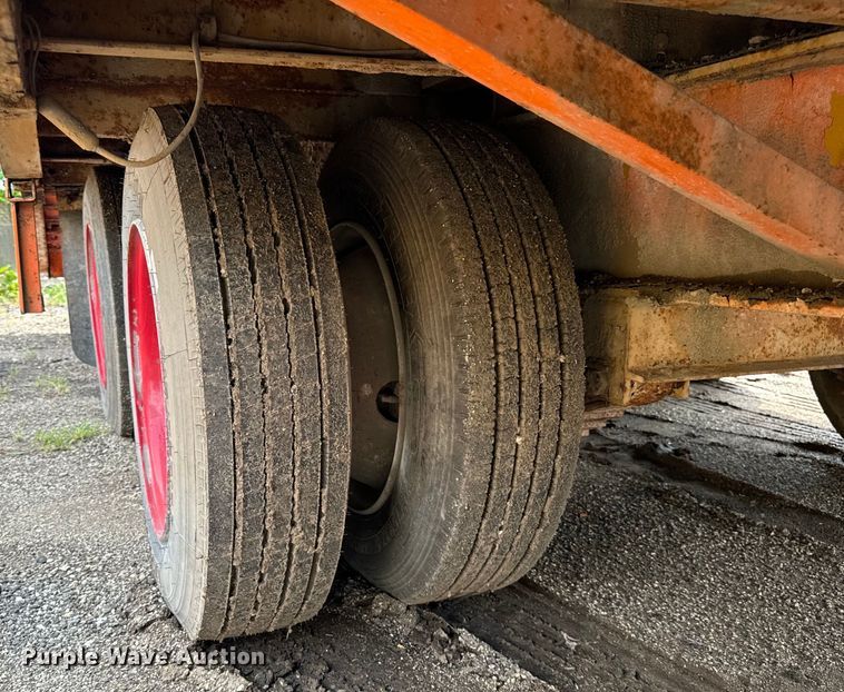 image for item DV5812 2011 Belshe  DT255 grout trailer 