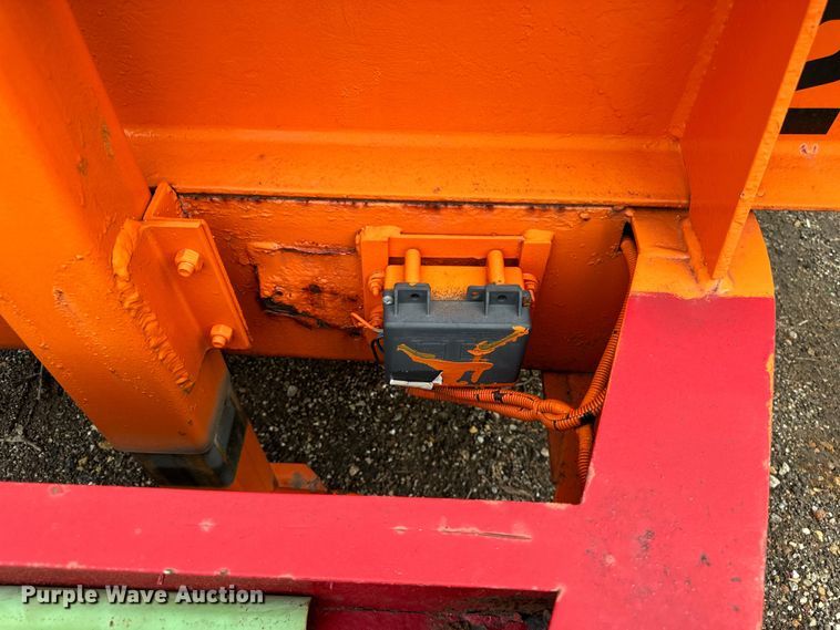 image for item DV5813 2007 Holden grout trailer