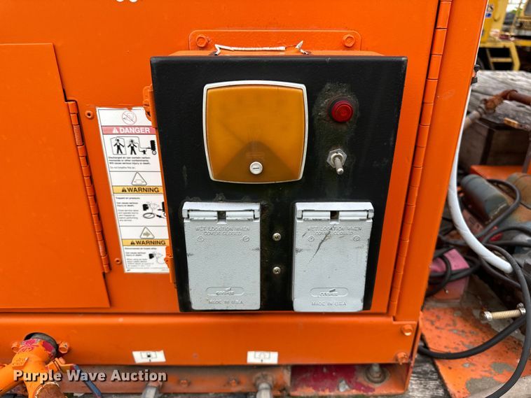 image for item DV5813 2007 Holden grout trailer