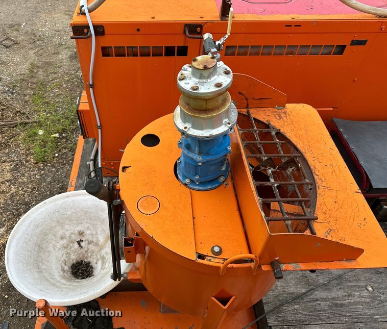 image for item DV5813 2007 Holden grout trailer