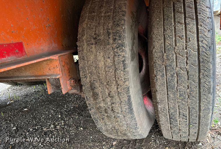 image for item DV5813 2007 Holden grout trailer