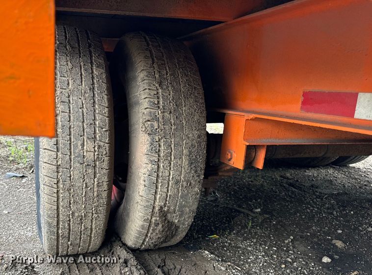 image for item DV5813 2007 Holden grout trailer