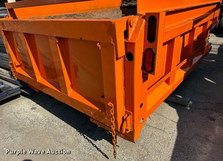 image for item DV5817 Warren  T10 5285 dump bed