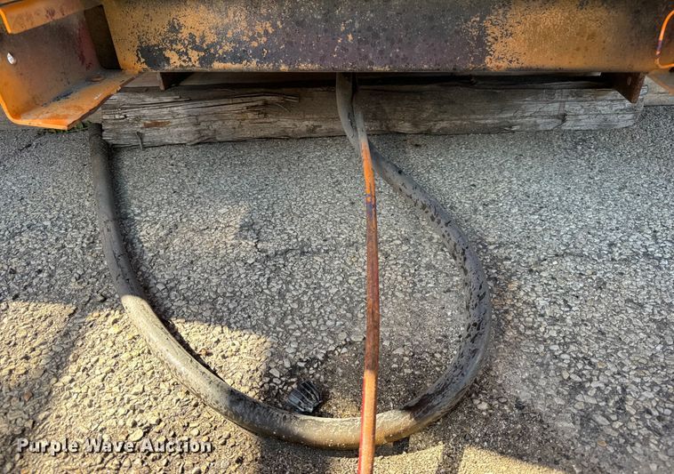 image for item DV5817 Warren  T10 5285 dump bed