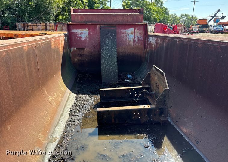 image for item DV5818 Dierzen dump bed