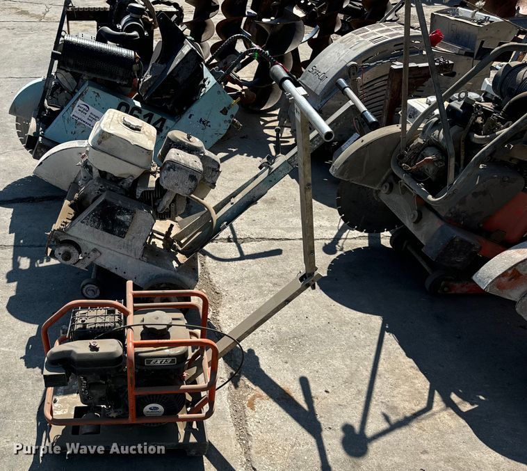 image for item DV5819 (7) concrete saws 