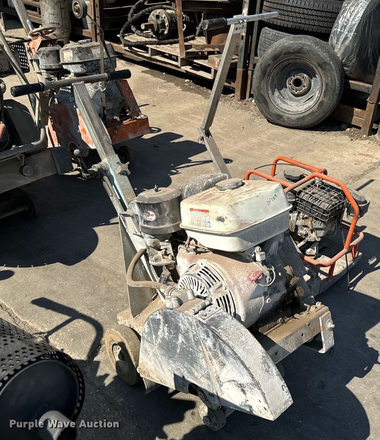 image for item DV5819 (7) concrete saws 