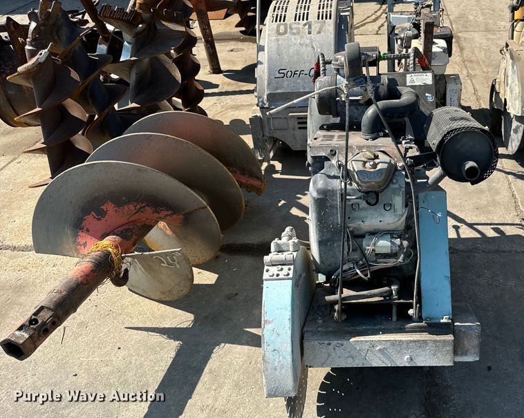 image for item DV5819 (7) concrete saws 