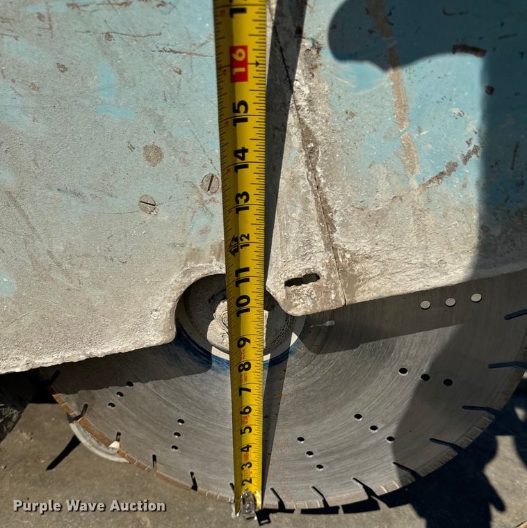 image for item DV5819 (7) concrete saws 