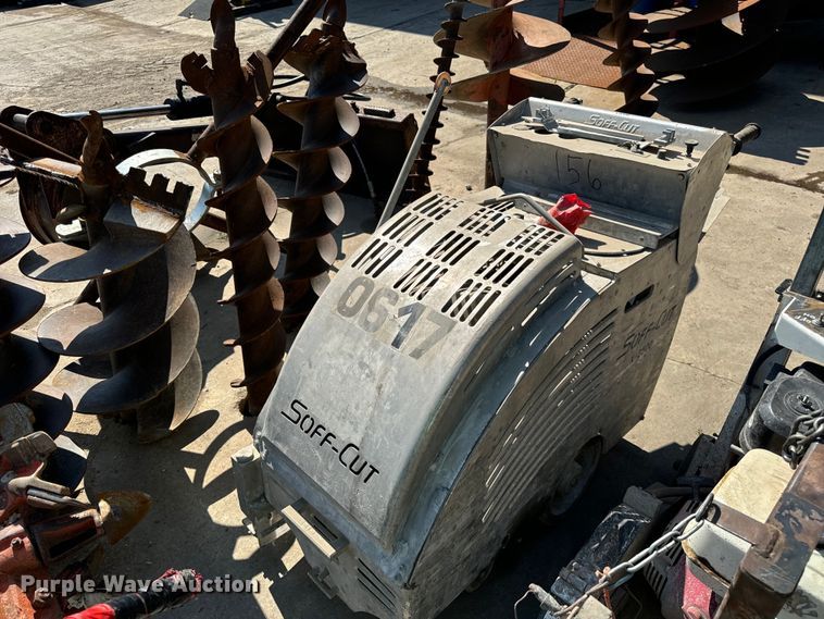 image for item DV5819 (7) concrete saws 