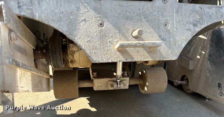 image for item DV5819 (7) concrete saws 