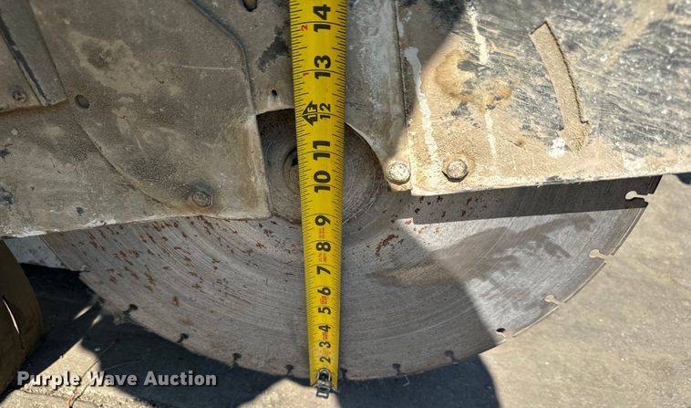 image for item DV5819 (7) concrete saws 