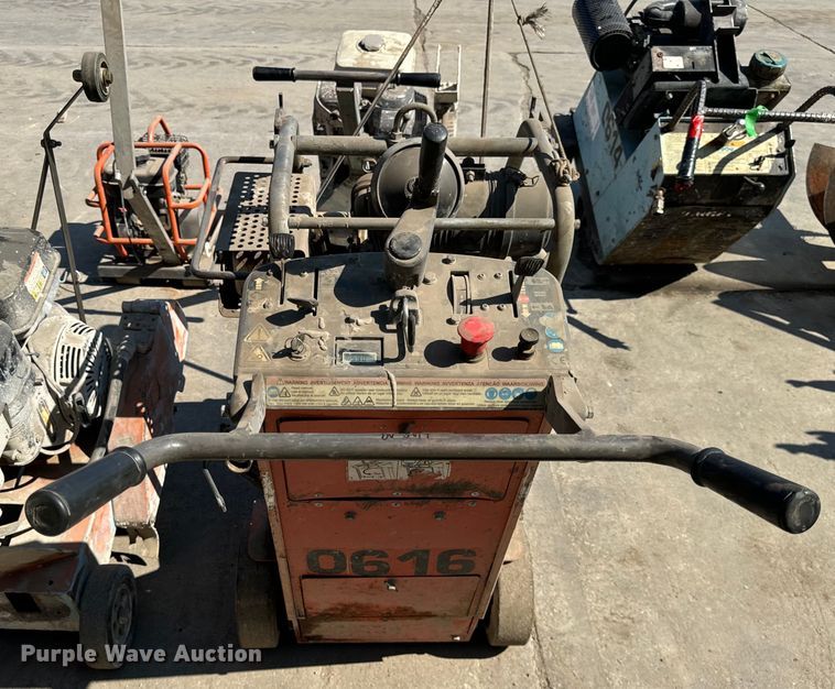 image for item DV5819 (7) concrete saws 