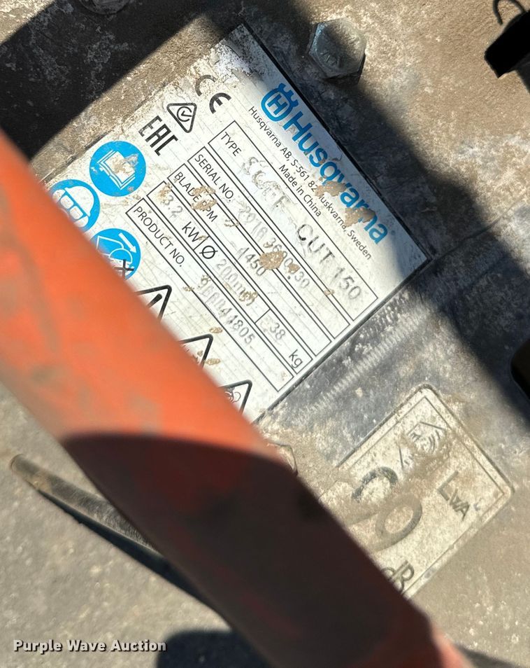 image for item DV5819 (7) concrete saws 