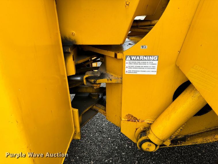 image for item DV5839 1987 Trojan  1900Z wheel loader