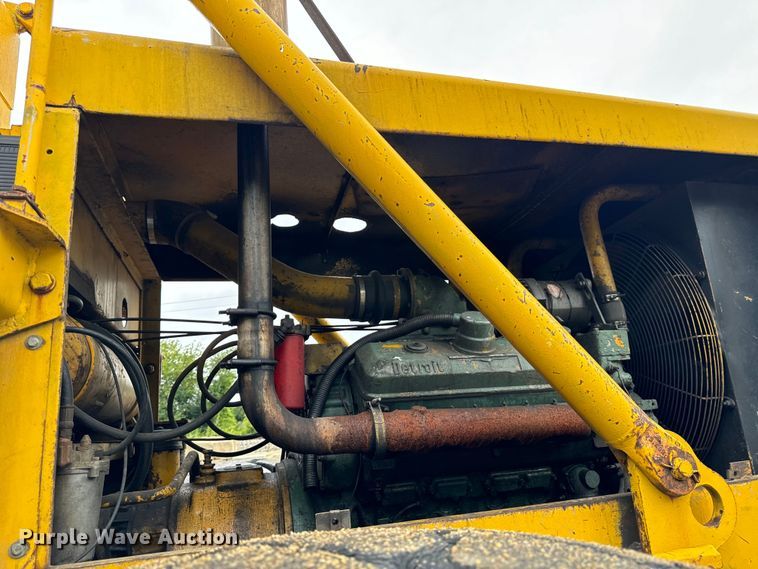 image for item DV5841 Michigan 280 dozer