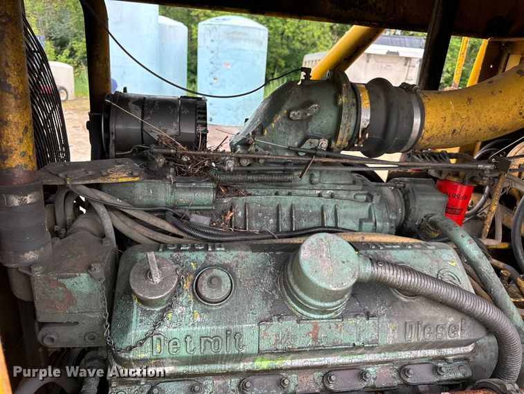 image for item DV5841 Michigan 280 dozer