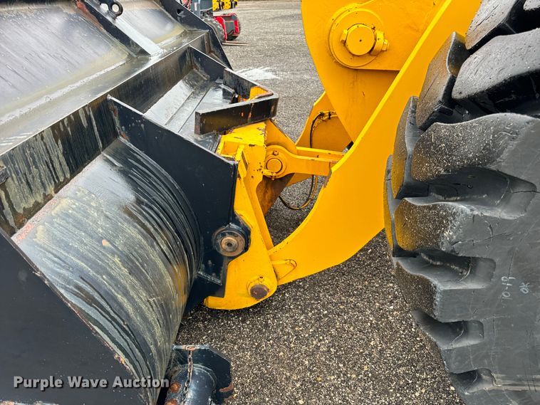 image for item DV5842 Trojan  L30 wheel loader