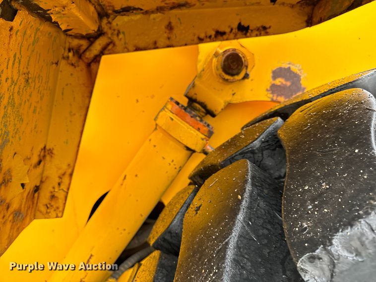 image for item DV5842 Trojan  L30 wheel loader