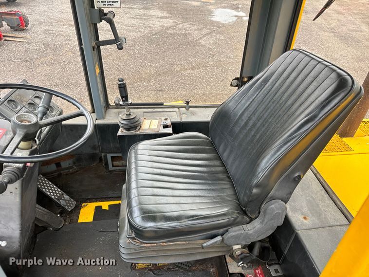 image for item DV5842 Trojan  L30 wheel loader