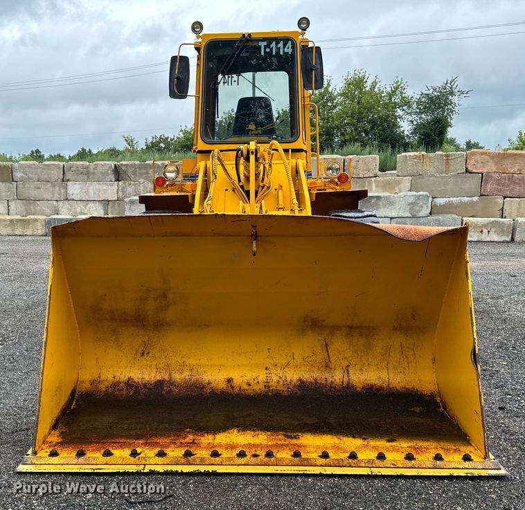 image for item DV5843 1987 Trojan  1500Z wheel loader