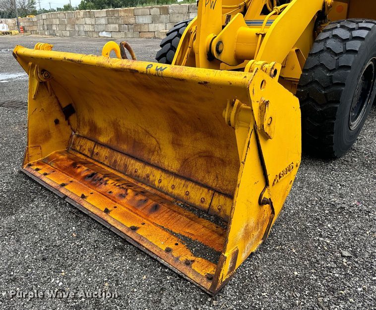 image for item DV5844 Trojan  1900Z wheel loader