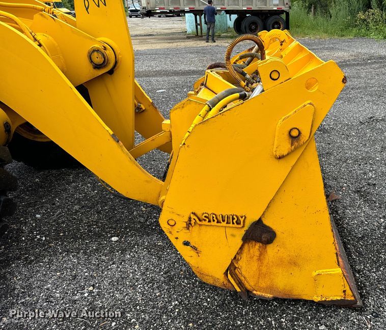 image for item DV5844 Trojan  1900Z wheel loader