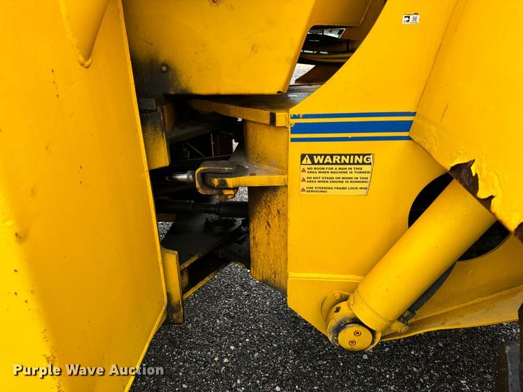 image for item DV5844 Trojan  1900Z wheel loader