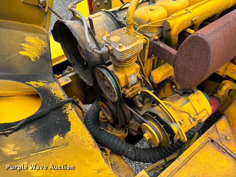 image for item DV5844 Trojan  1900Z wheel loader