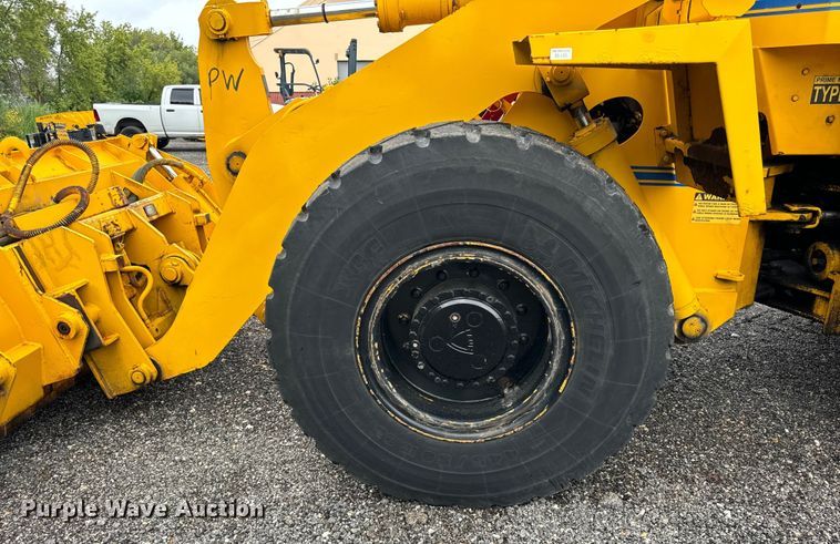 image for item DV5844 Trojan  1900Z wheel loader