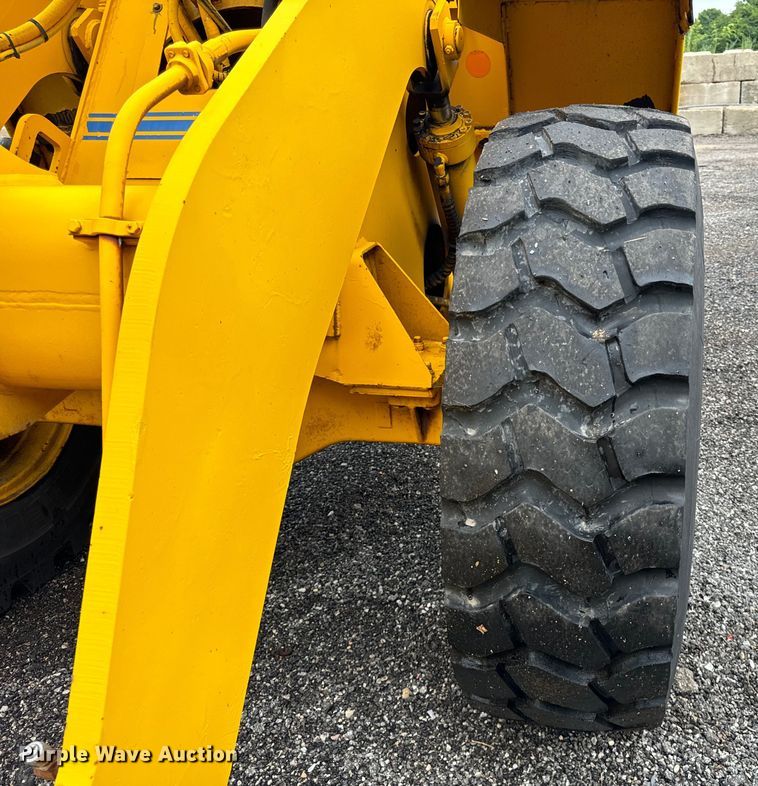 image for item DV5844 Trojan  1900Z wheel loader