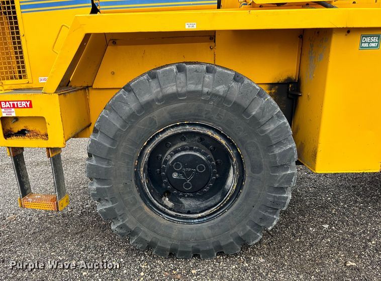image for item DV5844 Trojan  1900Z wheel loader
