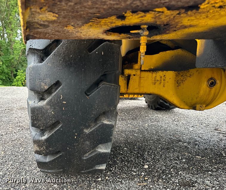 image for item DV5844 Trojan  1900Z wheel loader